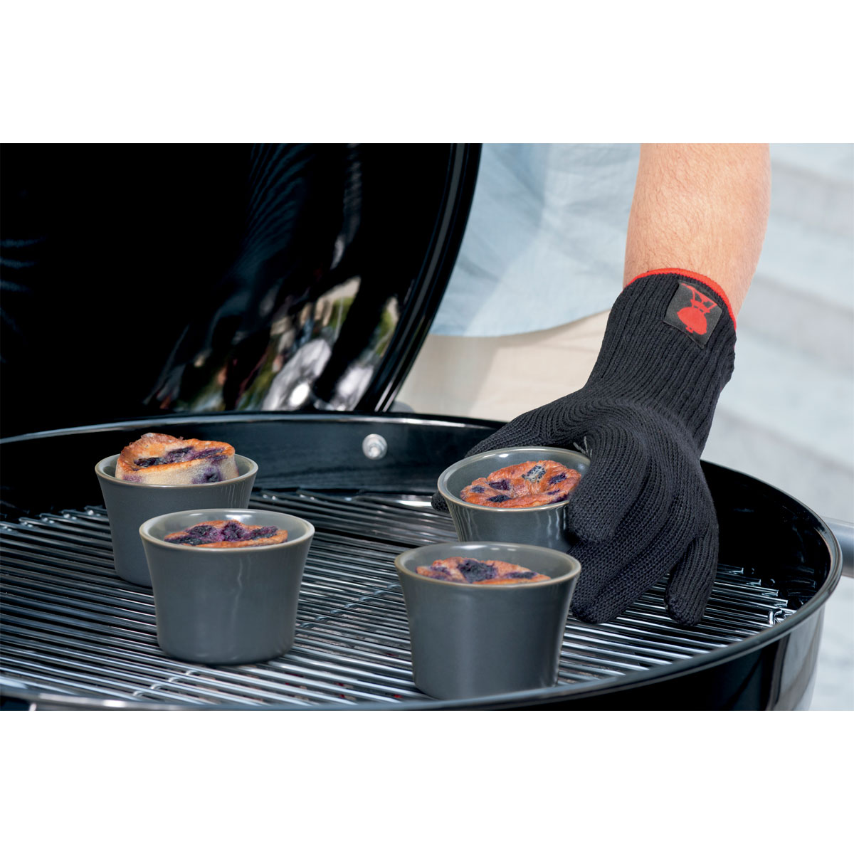 Weber Grillhandschuh Größe S/M Set aus Kevlar schwarz lang mit Silikonnoppen Bild 5
