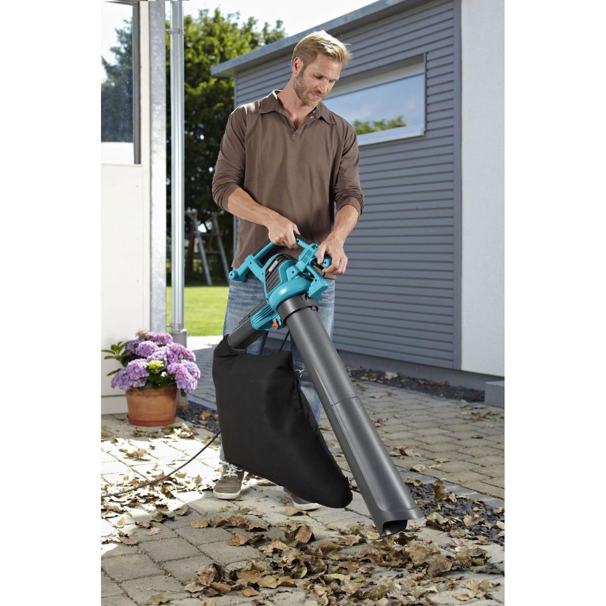 Gardena  Elektro-Gartensauger und Laubbläser ErgoJet 3000 Bild 2