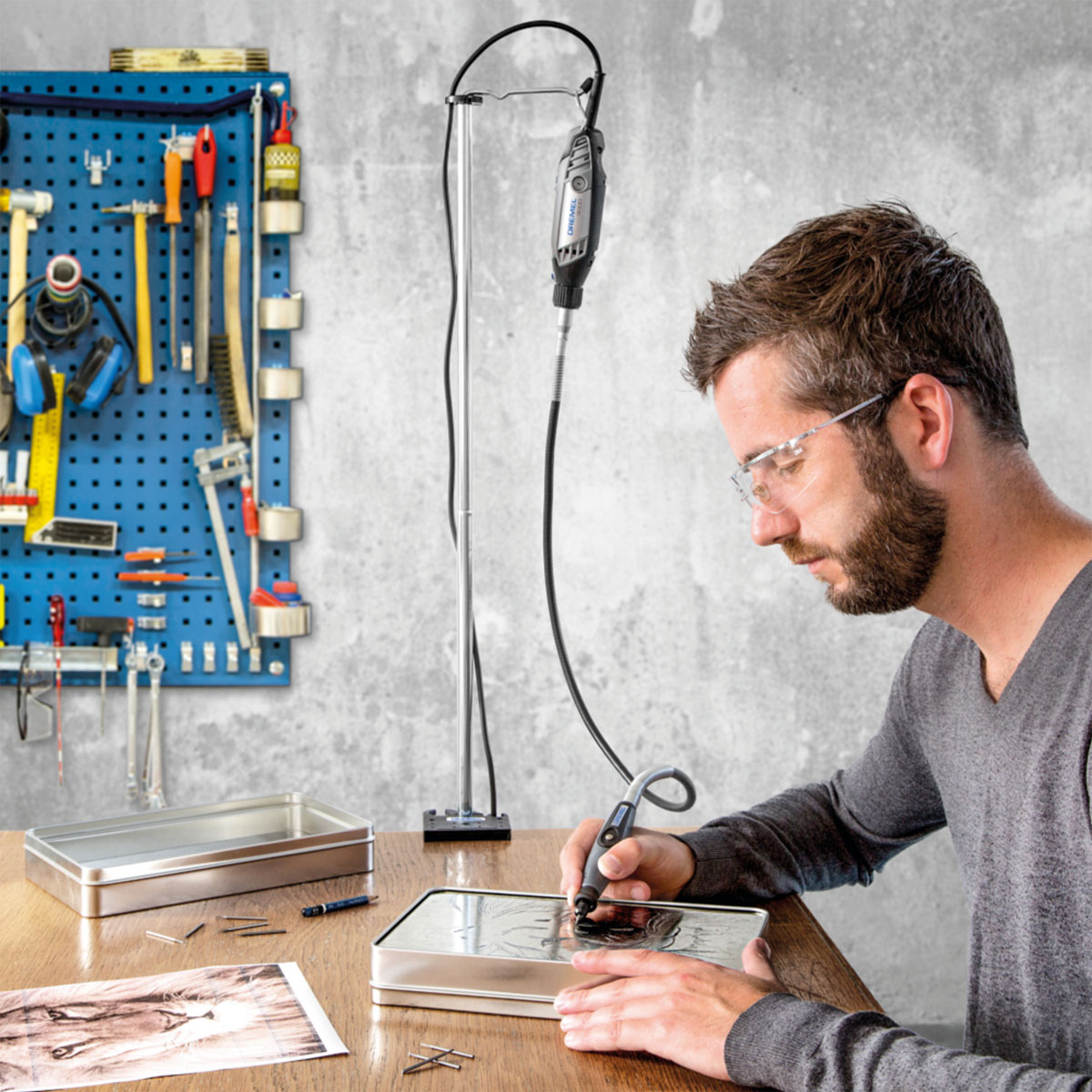 Dremel  Werkzeugständer silber Bild 4