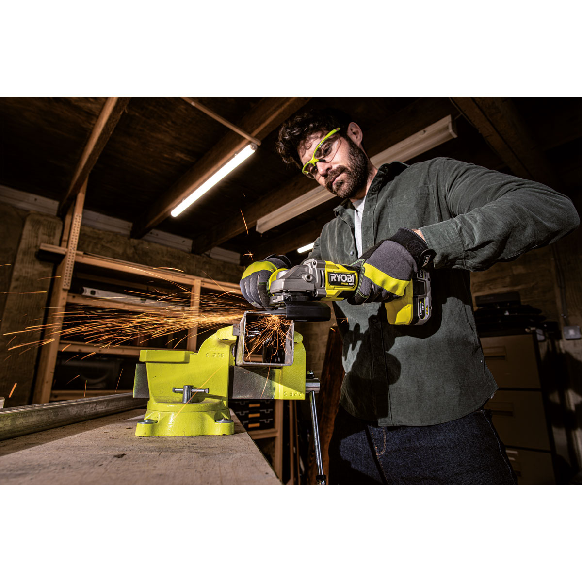 Ryobi  Akku-Winkelschleifer RAG18X-0 ohne Akku und Ladegerät Bild 3