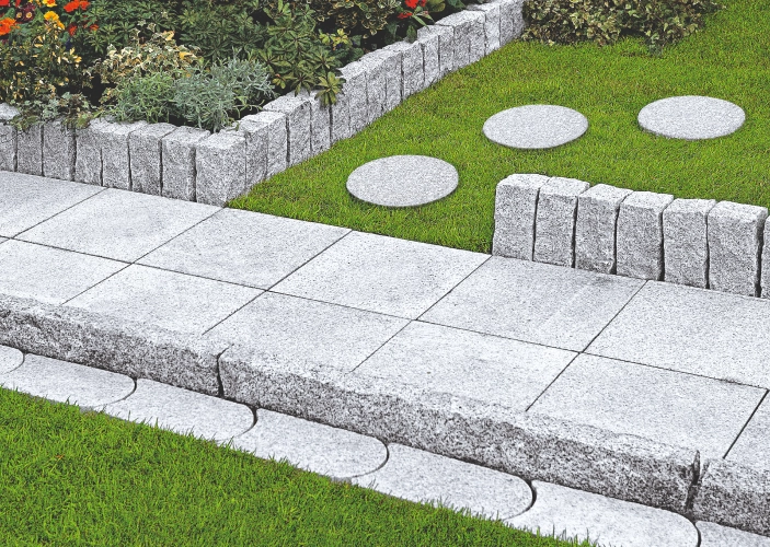 Steine im Garten, Weh und Mauer