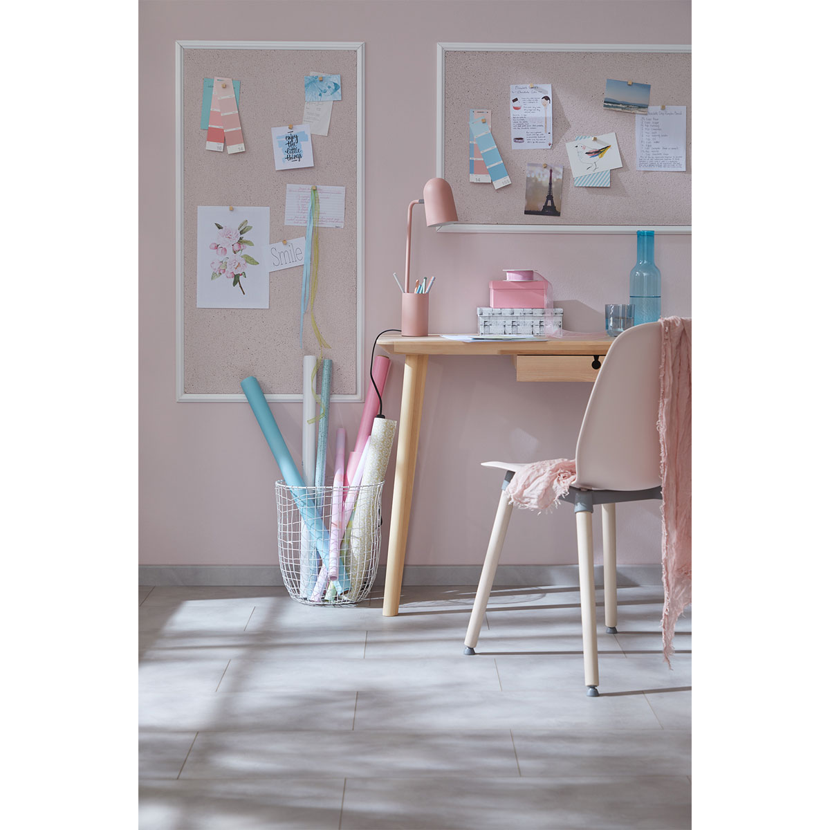 Pin-Board Kork 305 x 305 x 5 mm mit Klebepads Bild 3