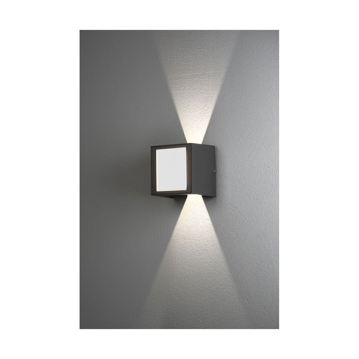 Konstsmide Außenwandleuchte Cremona schwarz Bild 2