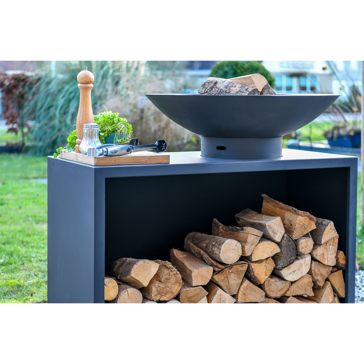REDFIRE Feuerschalengrill Onyx Classic mit Holzlagerung und Ablagetisch Bild 5