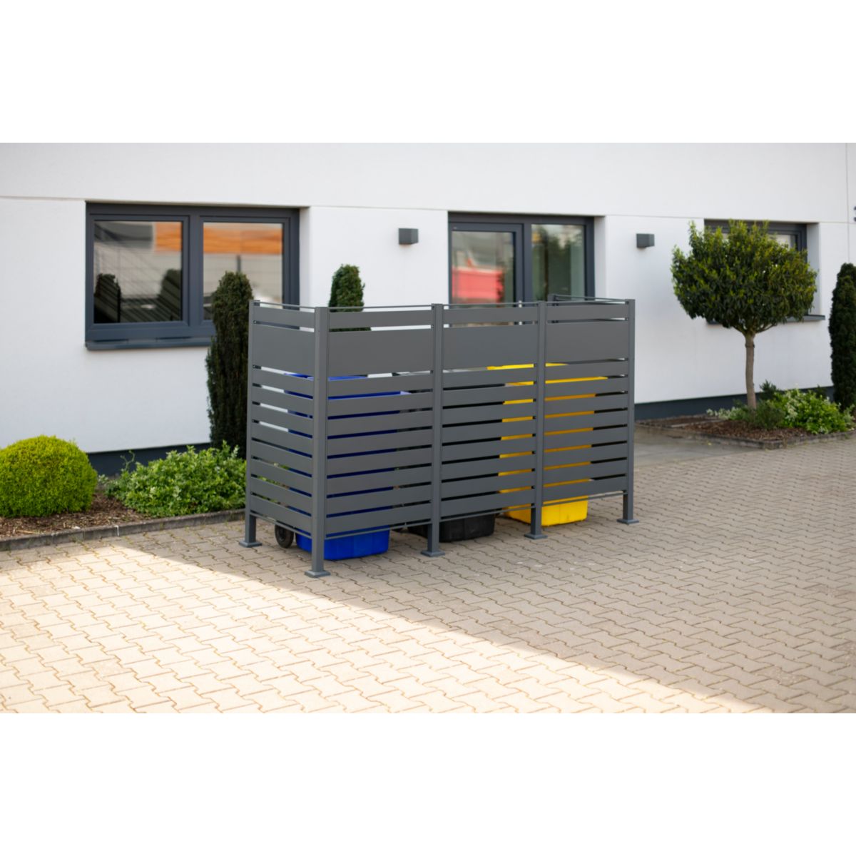 Westmann Mülltonnenverkleidung Planum 3x 240 L 1er Box 90x250x150 cm Bild 3