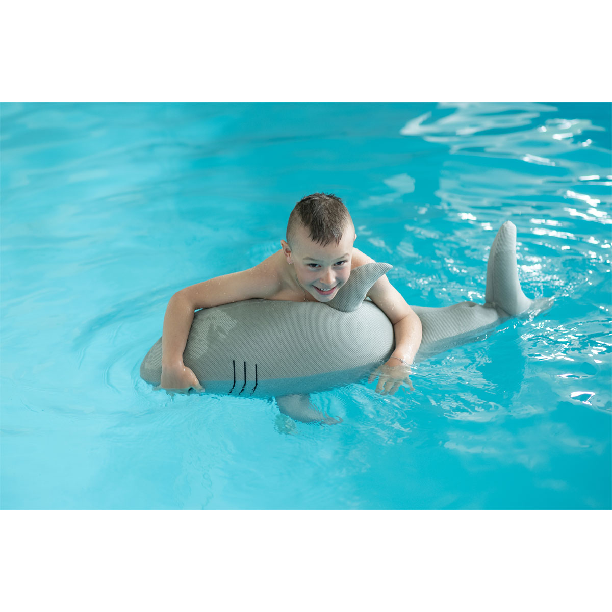 Westmann Sitzsack & Schwimmtier Hai 111x45x38cm Hellgrau Bild 4