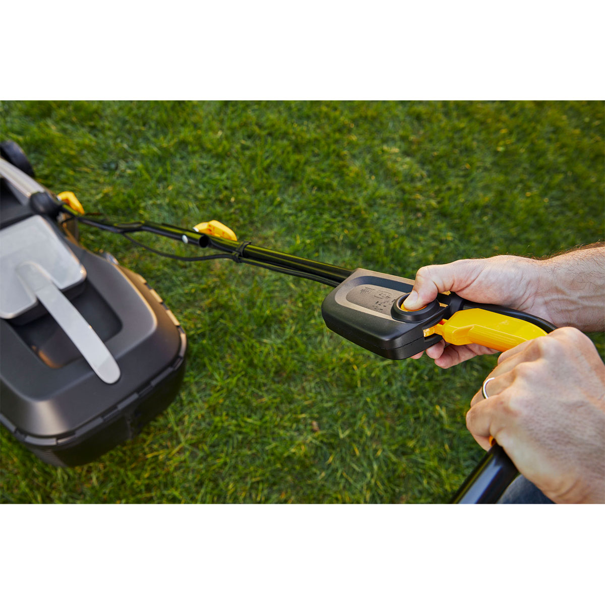 Alpina-Garden Akku-Rasenmäher-Set AL1 3820 Li 4-teilig Bild 10