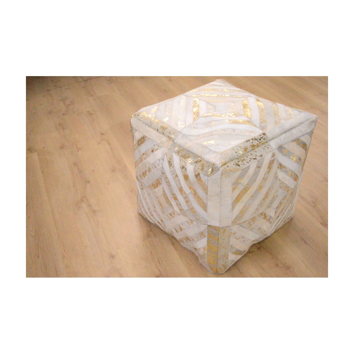 Pouf Hocker Spark 410 elfenbein gold 45x45cm Bild 2
