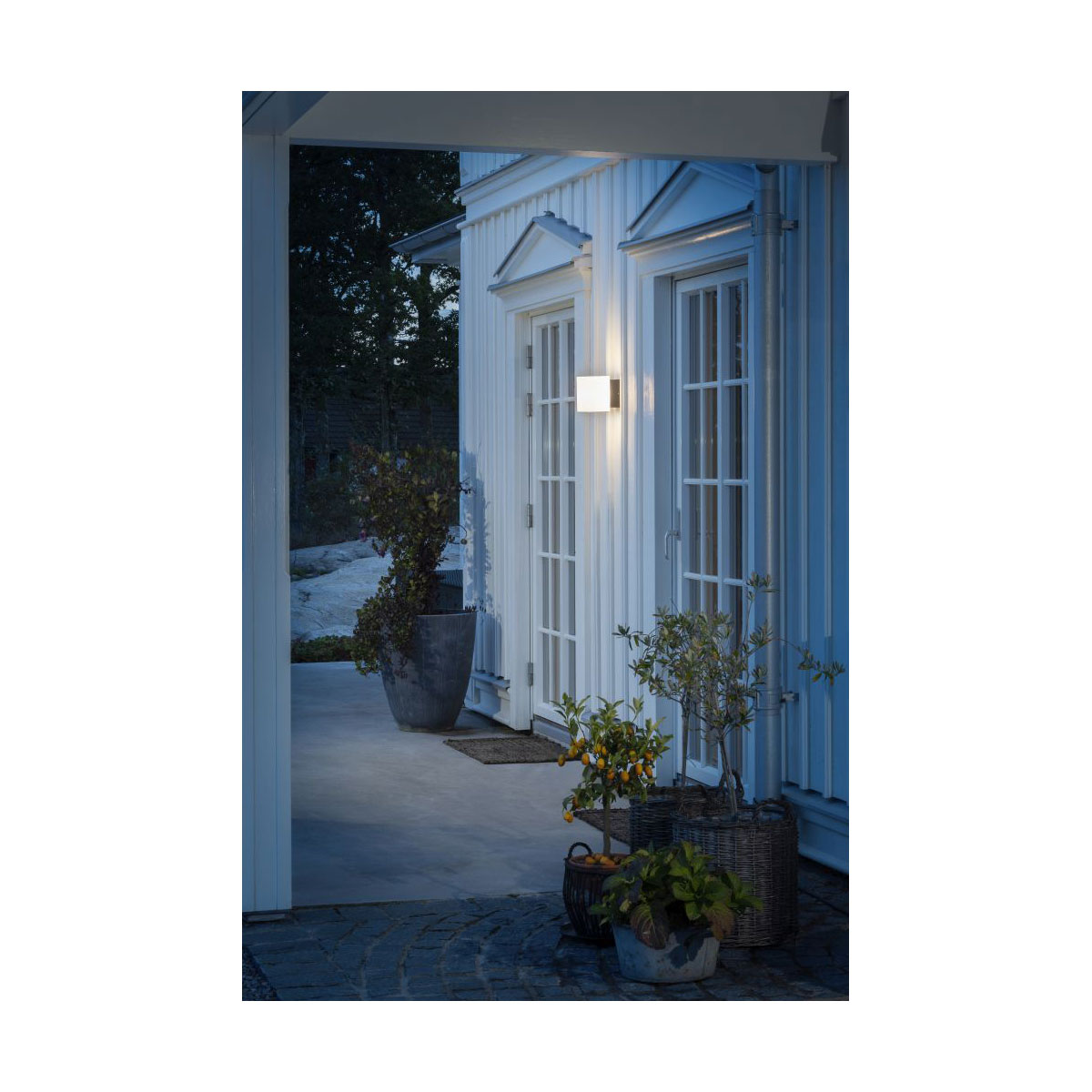 Konstsmide LED-Außenwandleuchte Foggia grau Bild 3