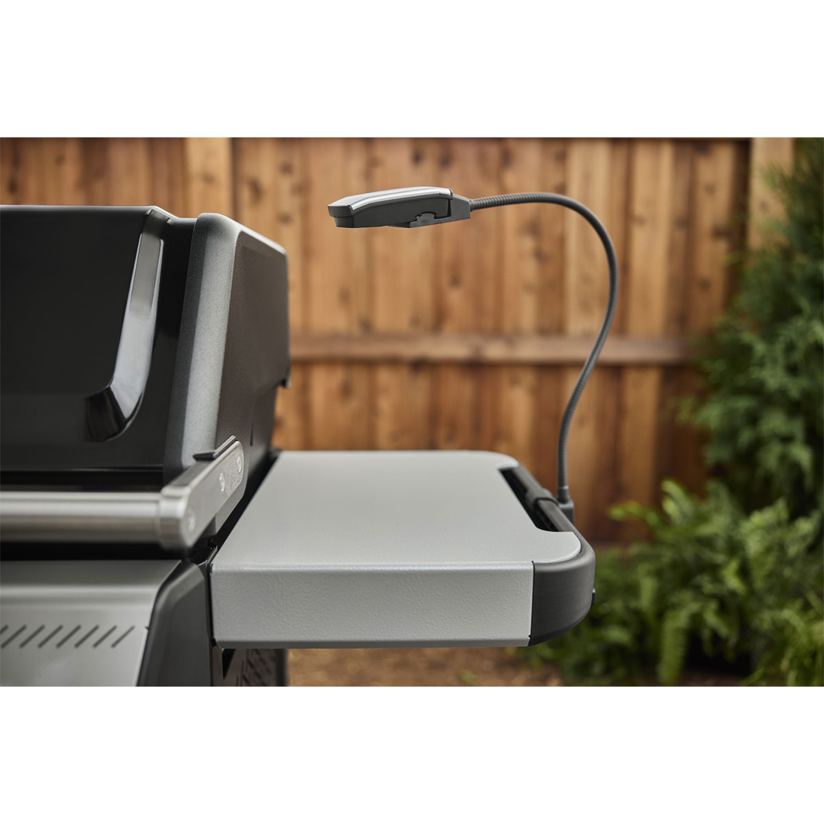 Weber  WORKS Flexible Lampe einhängbar Bild 5