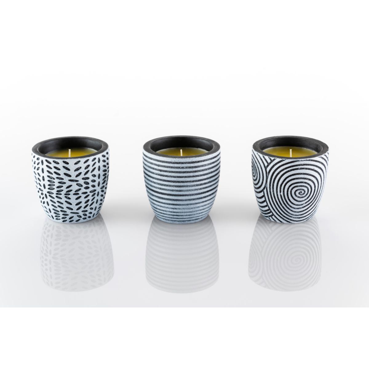 Citronellakerze Para im Zementtöpfchen  7x6,6 cm