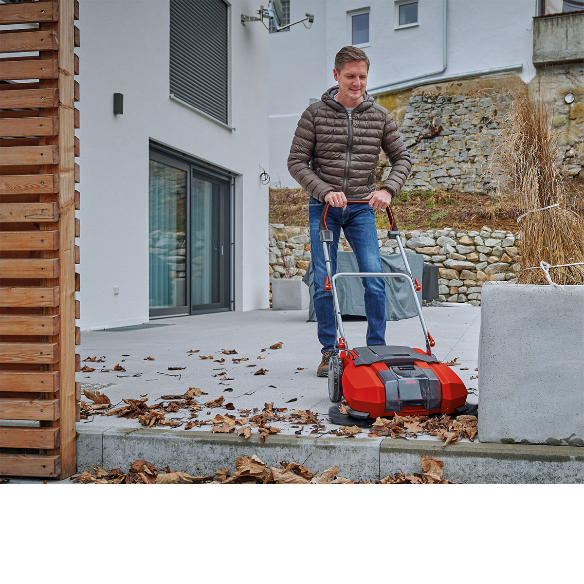 Einhell Akku-Kehrmaschine TE-SW 18/610 Li-Solo Bild 3