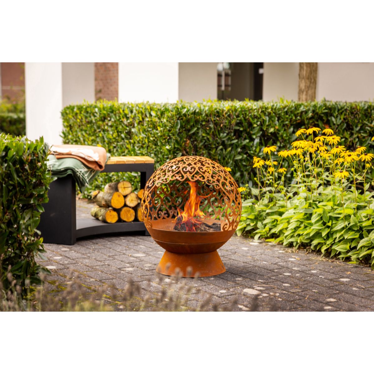 Feuerball 50x50x57,5 cm Bild 2