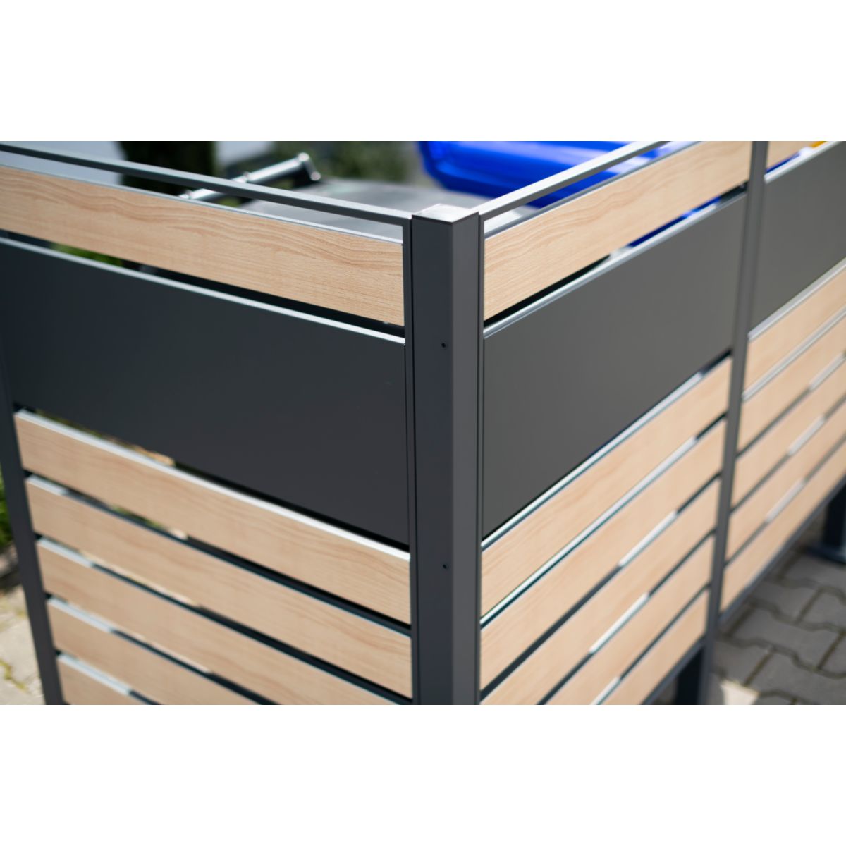 Westmann Mülltonnenverkleidung Planum 3x 240 L 1er Box 90x250x120 cm Bild 5