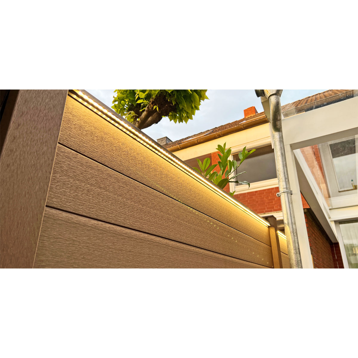 LyghtUp LED-Leuchtleiste für WPC- und Alu-Zäune 173,3 cm anthrazit Bild 7
