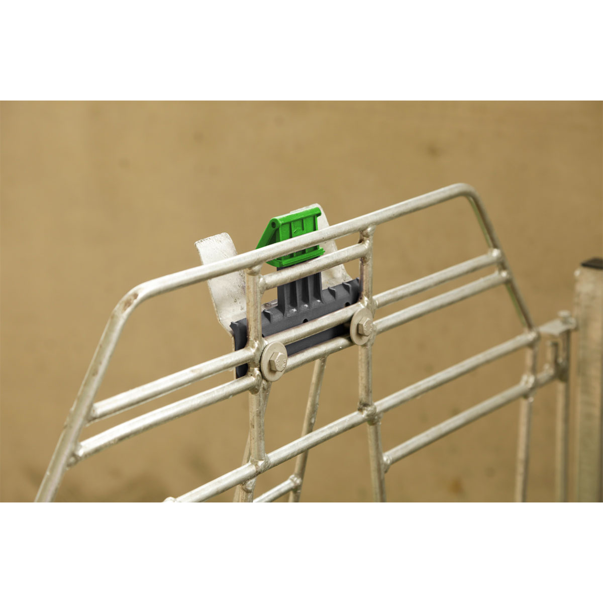 Auswurfsicherung Bucket Guard grün 3 Stück Bild 4