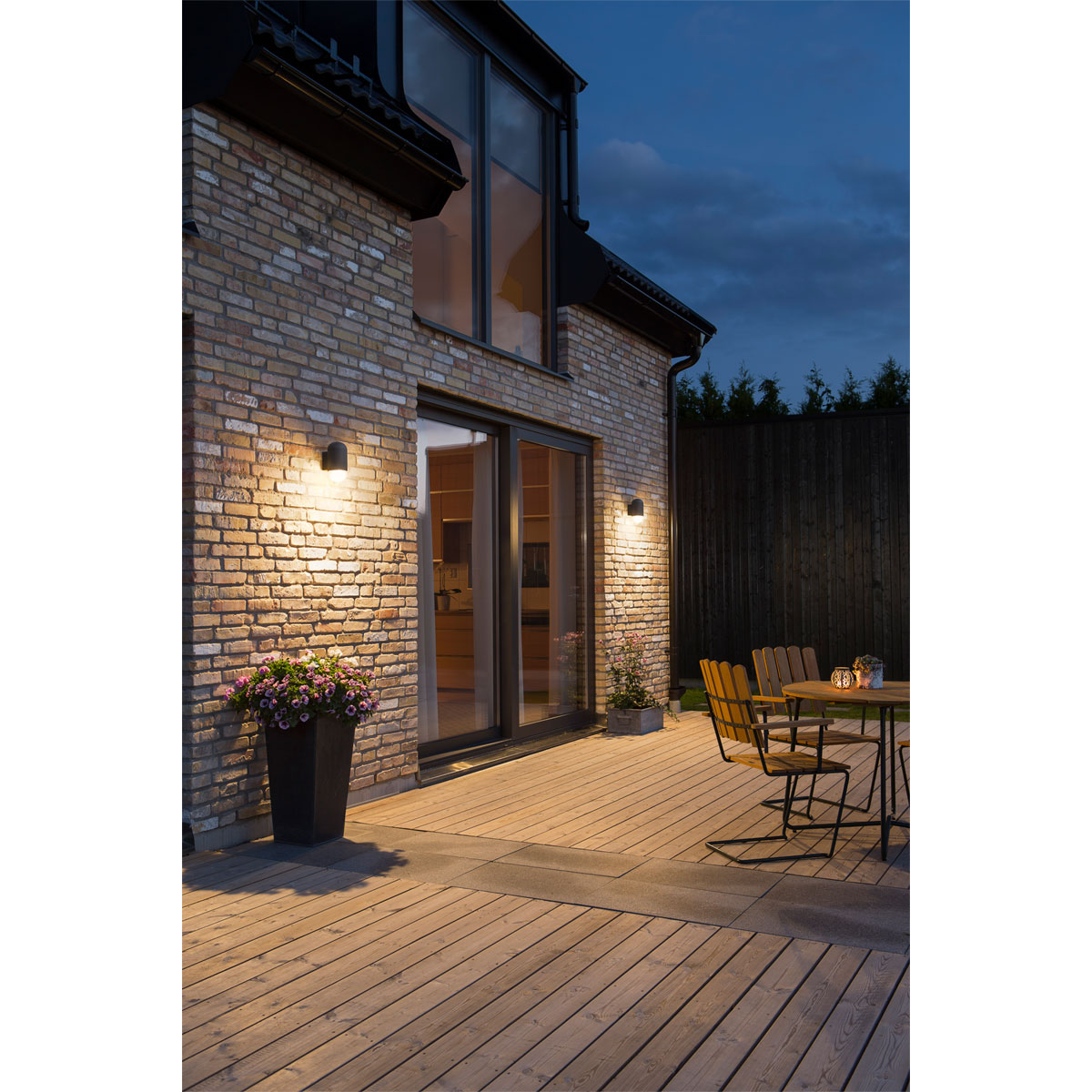 Konstsmide Außenwandleuchte Sassari schwarz Bild 3