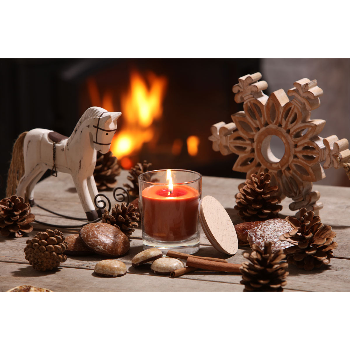 Duftkerze Christmas Dream  Lebkuchen  8,5 x 10,4 cm Bild 3