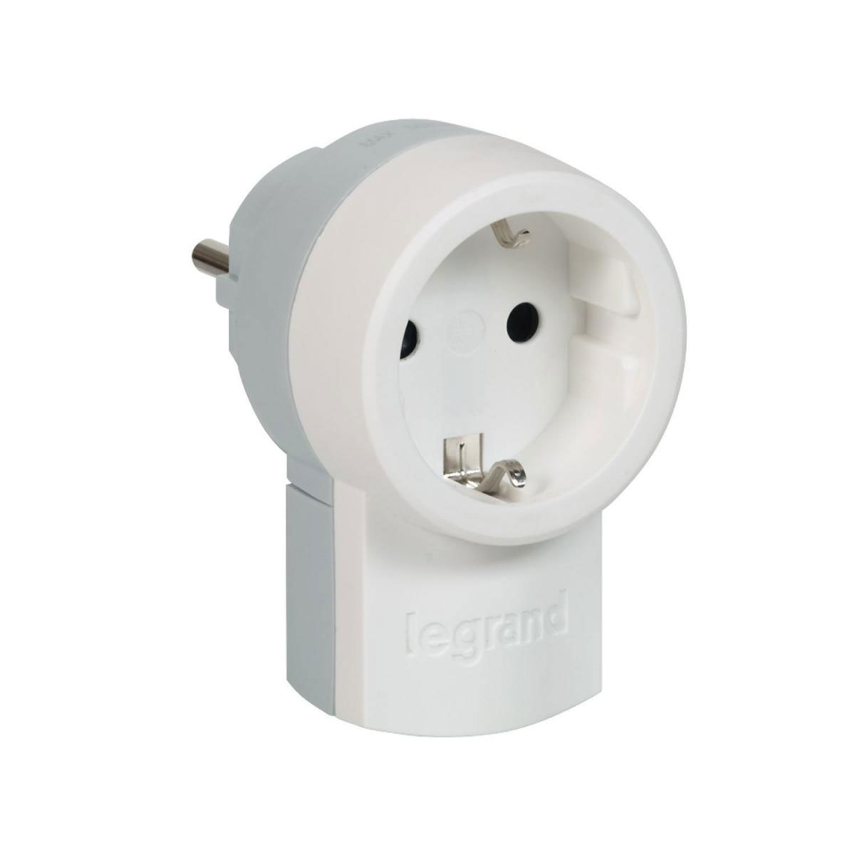 Schuko-Stecker mit integrierter Kupplung