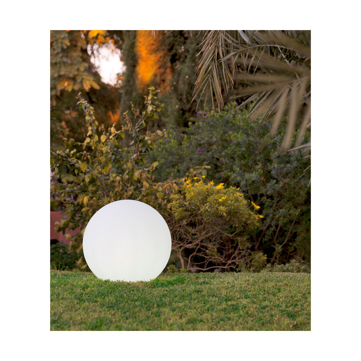 NewGarden Kugelleuchte Buly 40 Ø 40 cm wetterfest weiß Bild 6