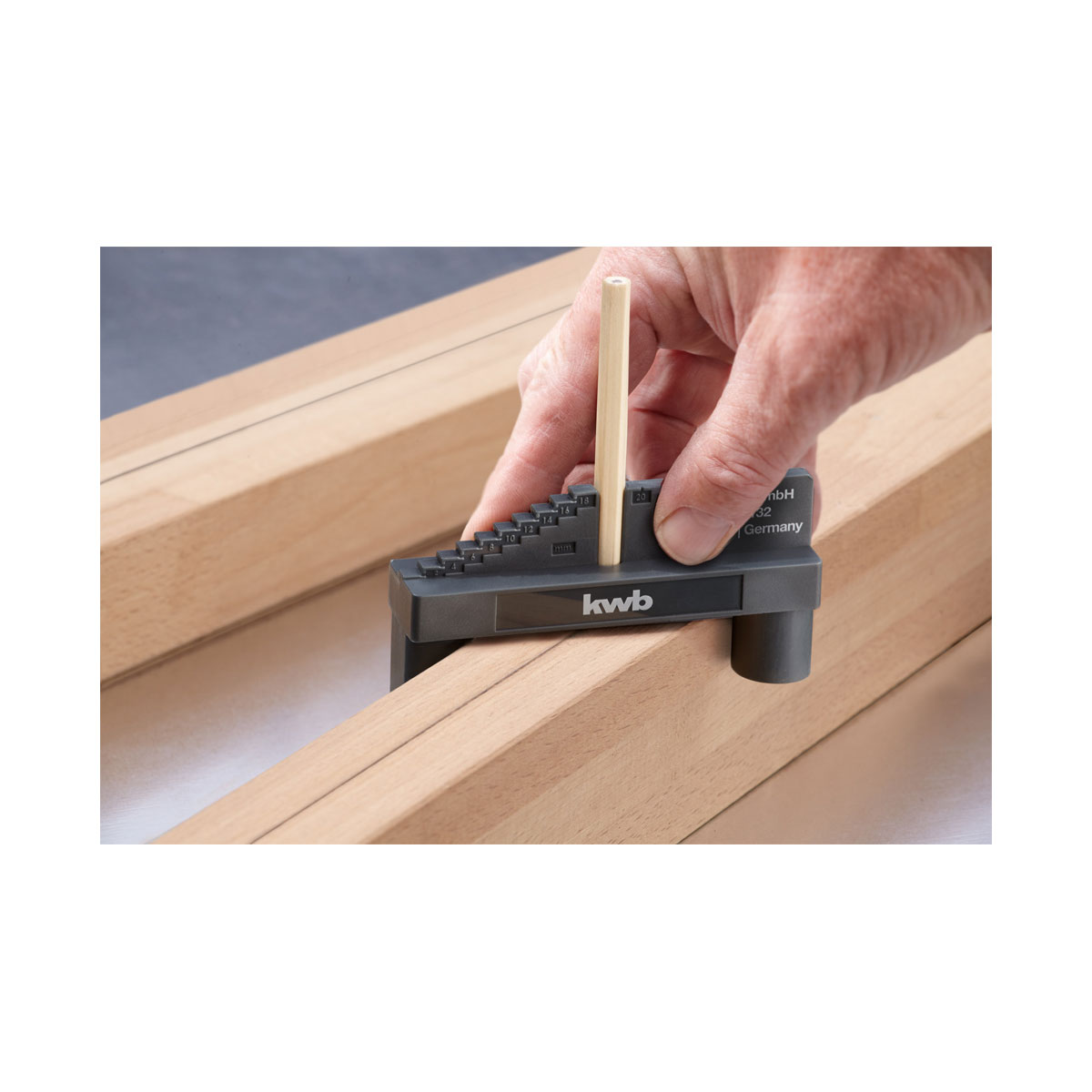 kwb  Mittenfinder mit Bleistift und metrischer Skala als Anzeichenhilfe von 1-20 mm Bild 3