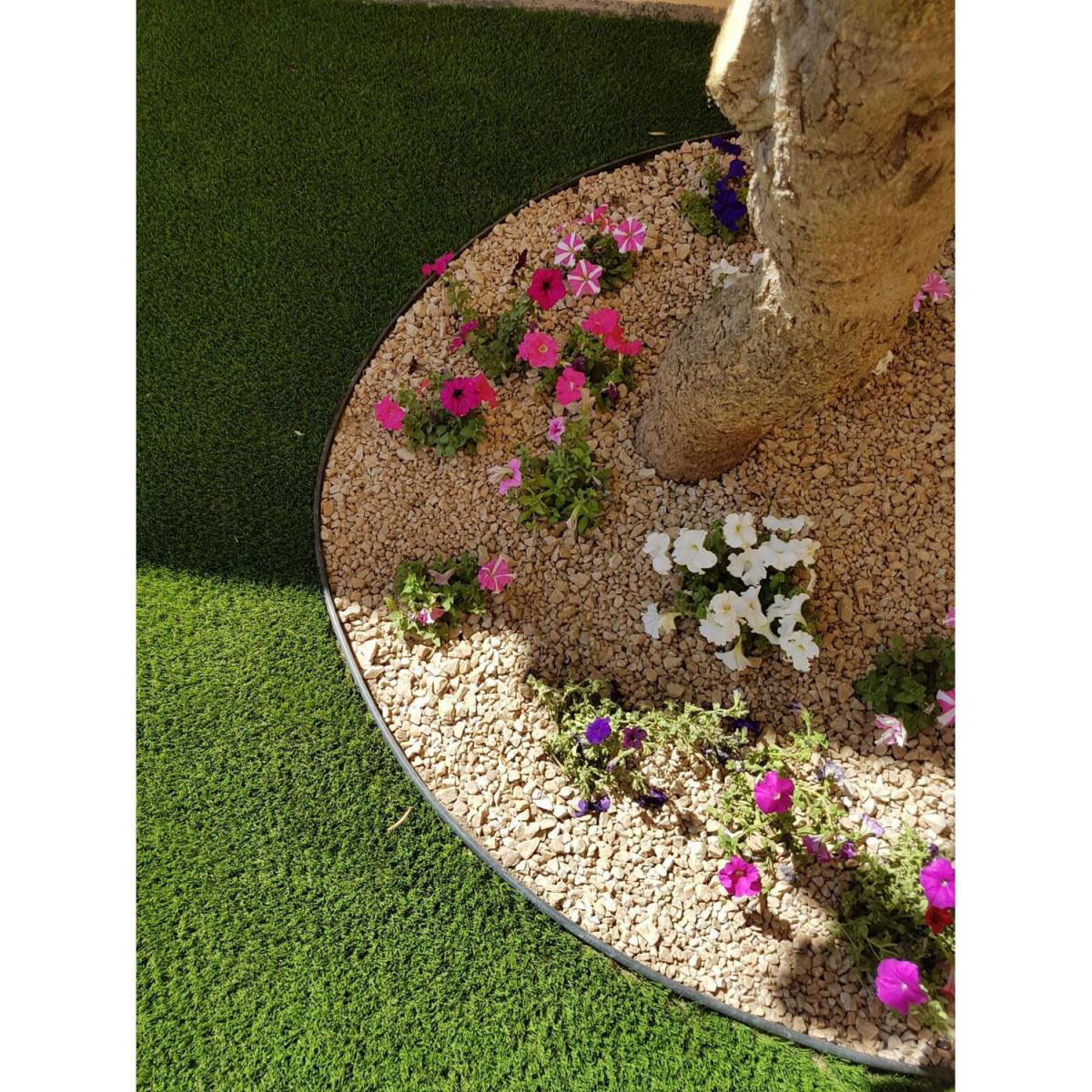 Rasen Deluxe Kunstrasen Basic mit Noppen 133 x 300 cm Bild 5