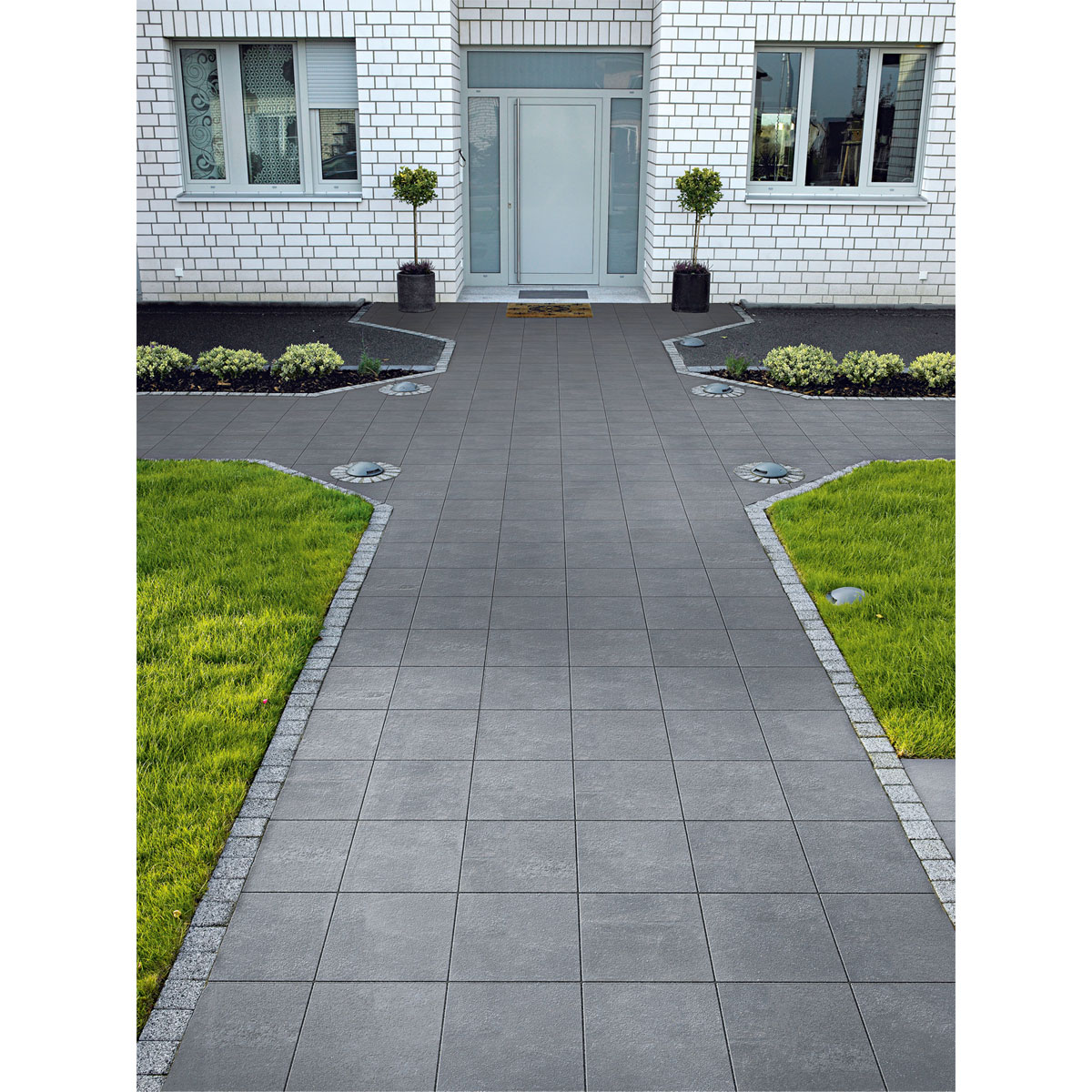 Lusit  Beton-Gehwegplatte anthrazit 50 x 50 x 5 cm Bild 3