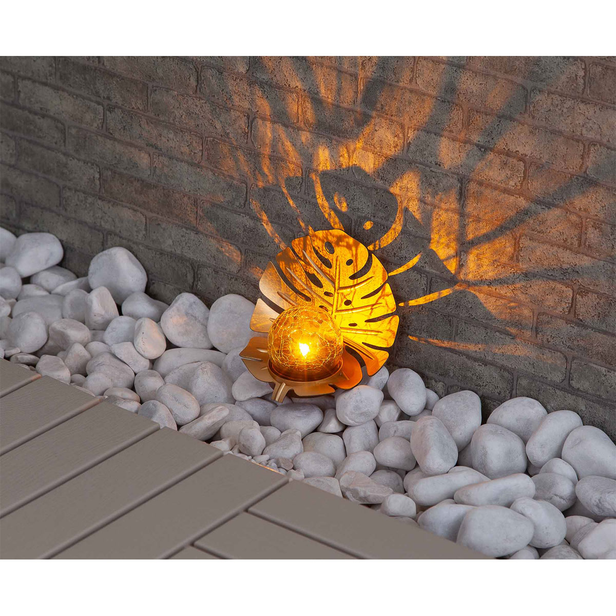 Flector Solar-Dekoleuchte Golden Monstera inkl Glaskugel in Bruchoptik gold Bild 4