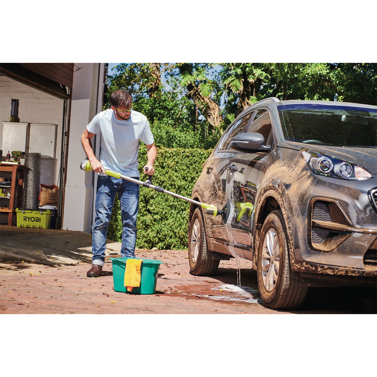 Ryobi  18V Akku-Reinigungsbuerste R18TPS-0 teleskopierbar solo Bild 5