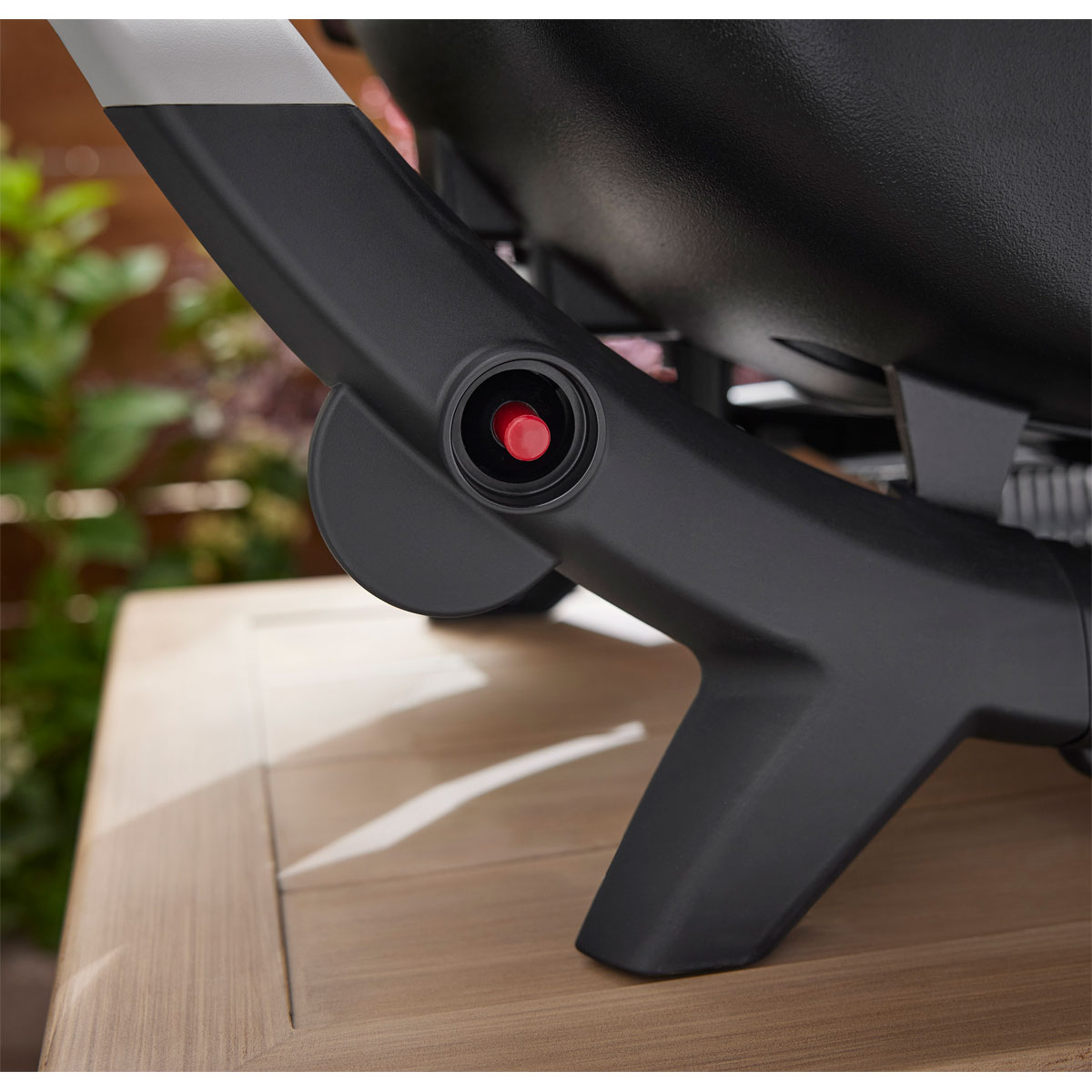 Weber  Gasgrill  Q2100N Bild 8