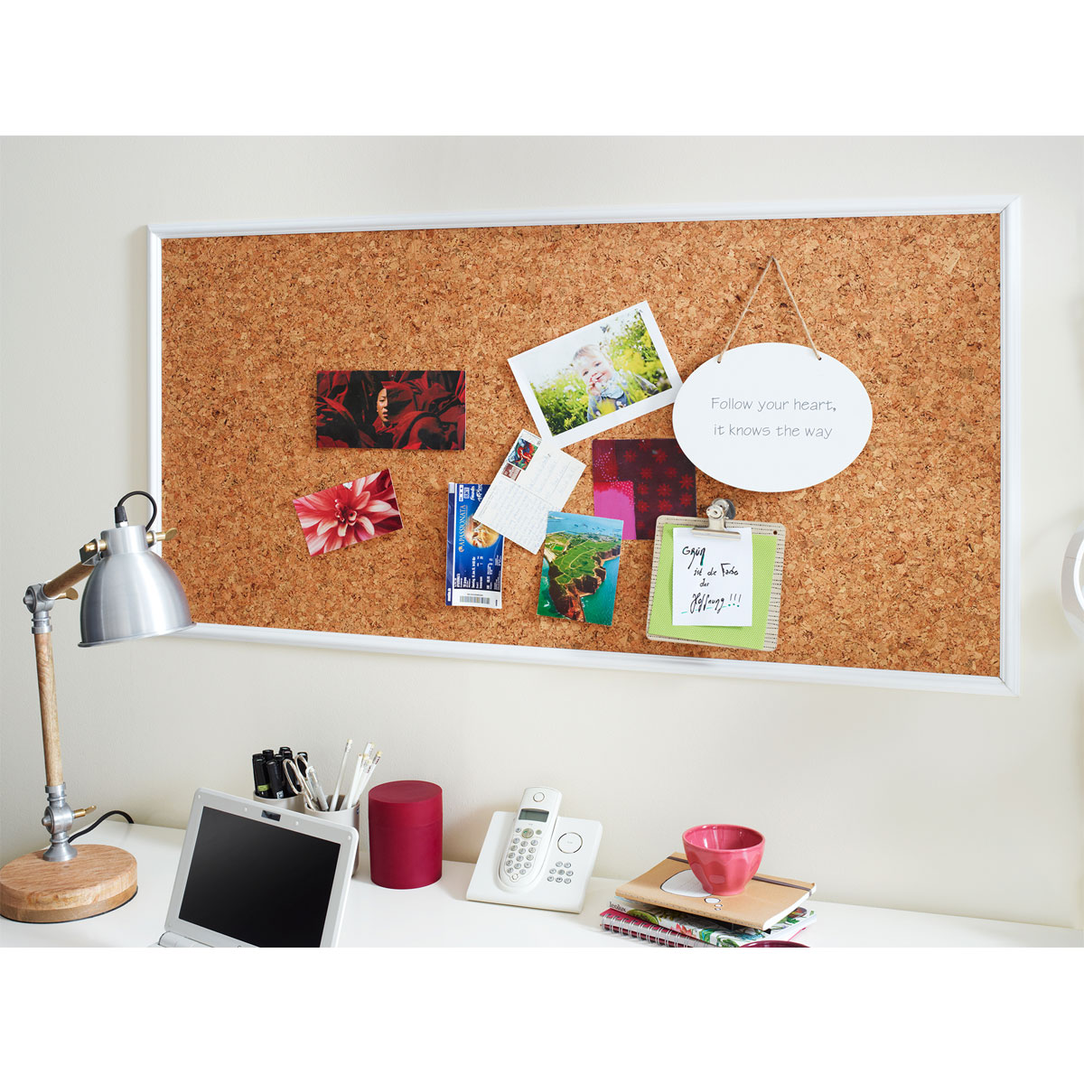 Pin-Board Kork 305 x 305 x 5 mm mit Klebepads Bild 2