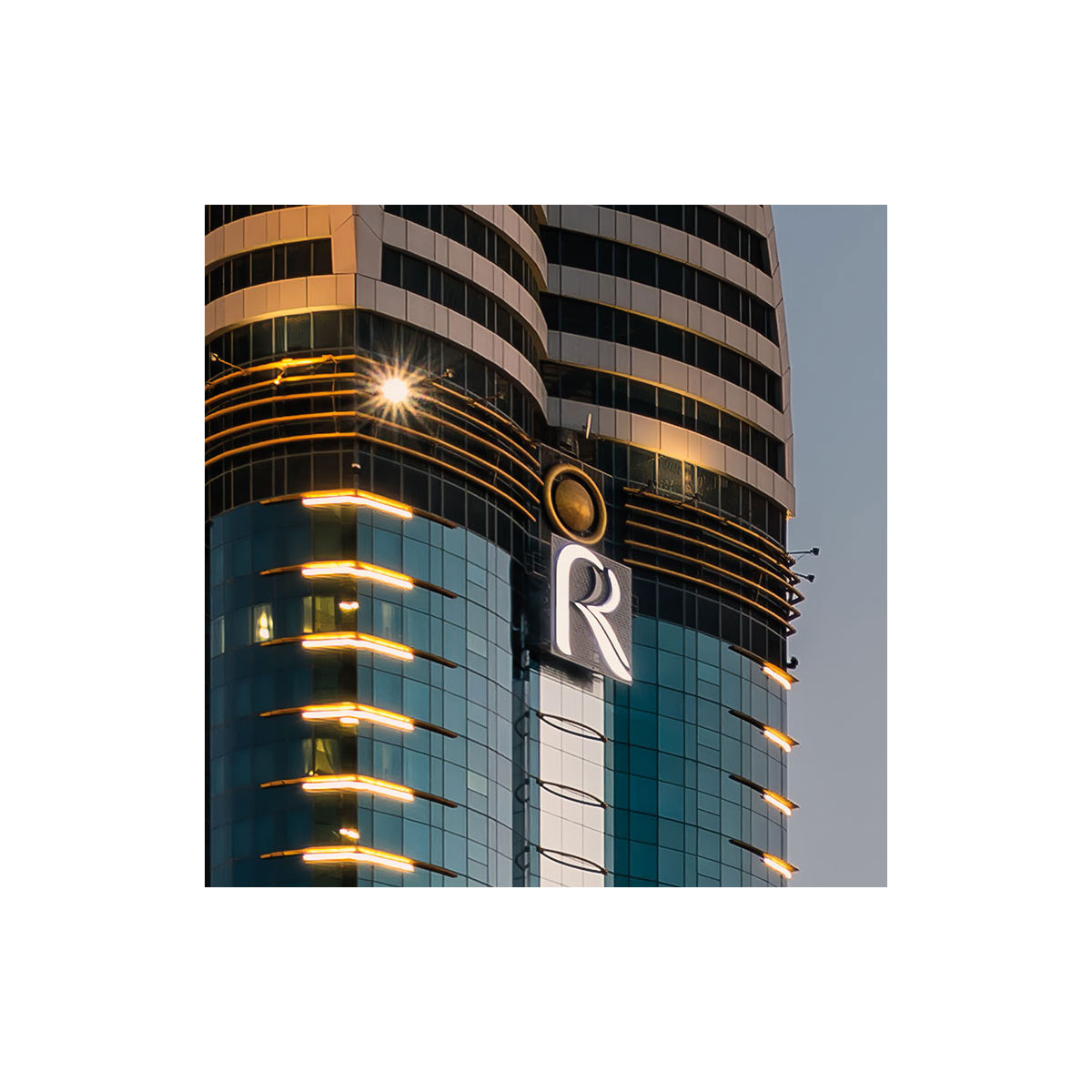 Komar  Vlies Fototapete Level 43 450x280 cm Bild 4