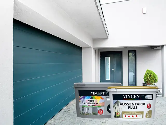 Fassadenanstrich mit Vincent Farbeimern und Garagentor