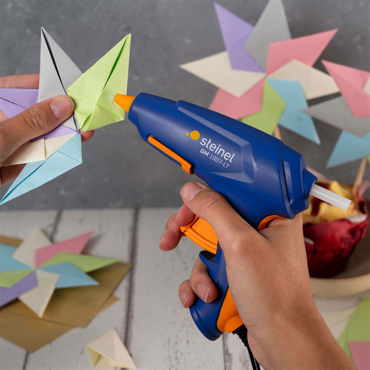 Steinel  Niedrigtemperatur Klebepistole GlueMatic 1007-LT mit 7 mm Klebesticks Bild 5