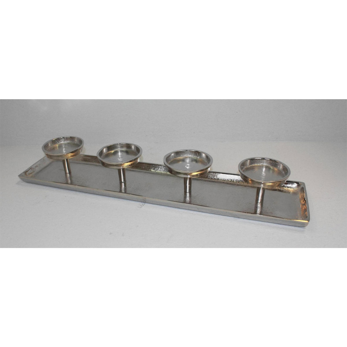 Aluminium-Tablett mit 4 Teller 60 x 12 cm