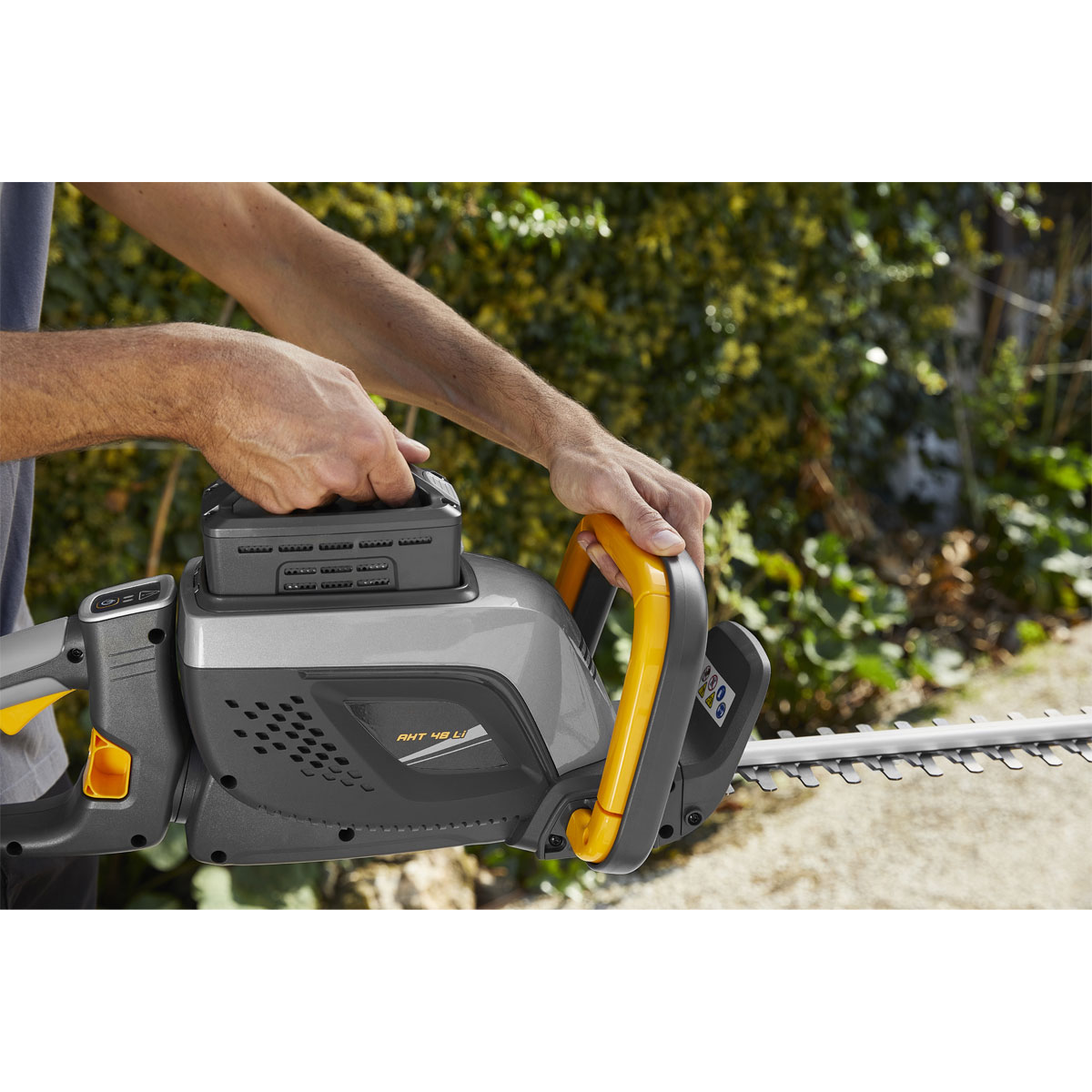 Alpina-Garden Akku-Heckenschere-Set AHT 48 Li 48V 3-teilig Bild 3