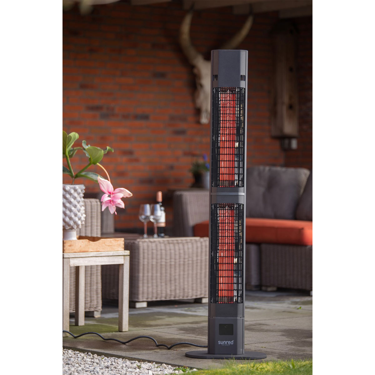 SUNRED Sundred Standheizstrahler Dark Valencia Lounge 3000 Watt 3 Stufen Bild 2